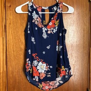 Old navy floral blouse